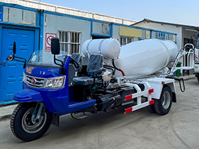 五征2立方攪拌車